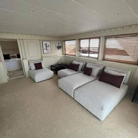 Botel My Jojo Cannes